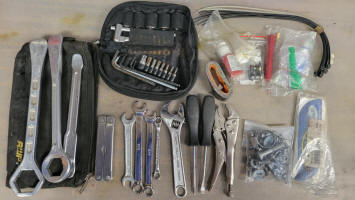 Husqvarna 701E tool kit